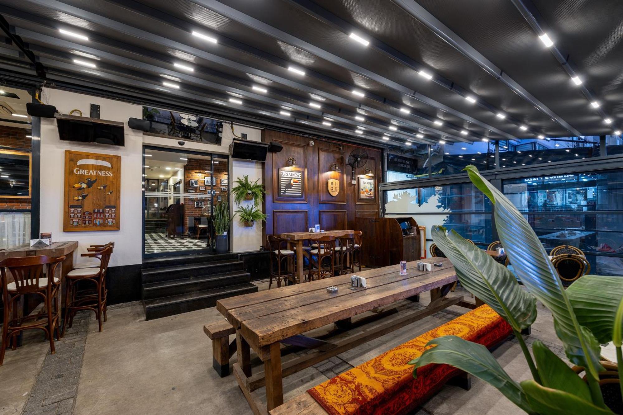 Hay Hotel Alsancak Izmir Bagian luar foto