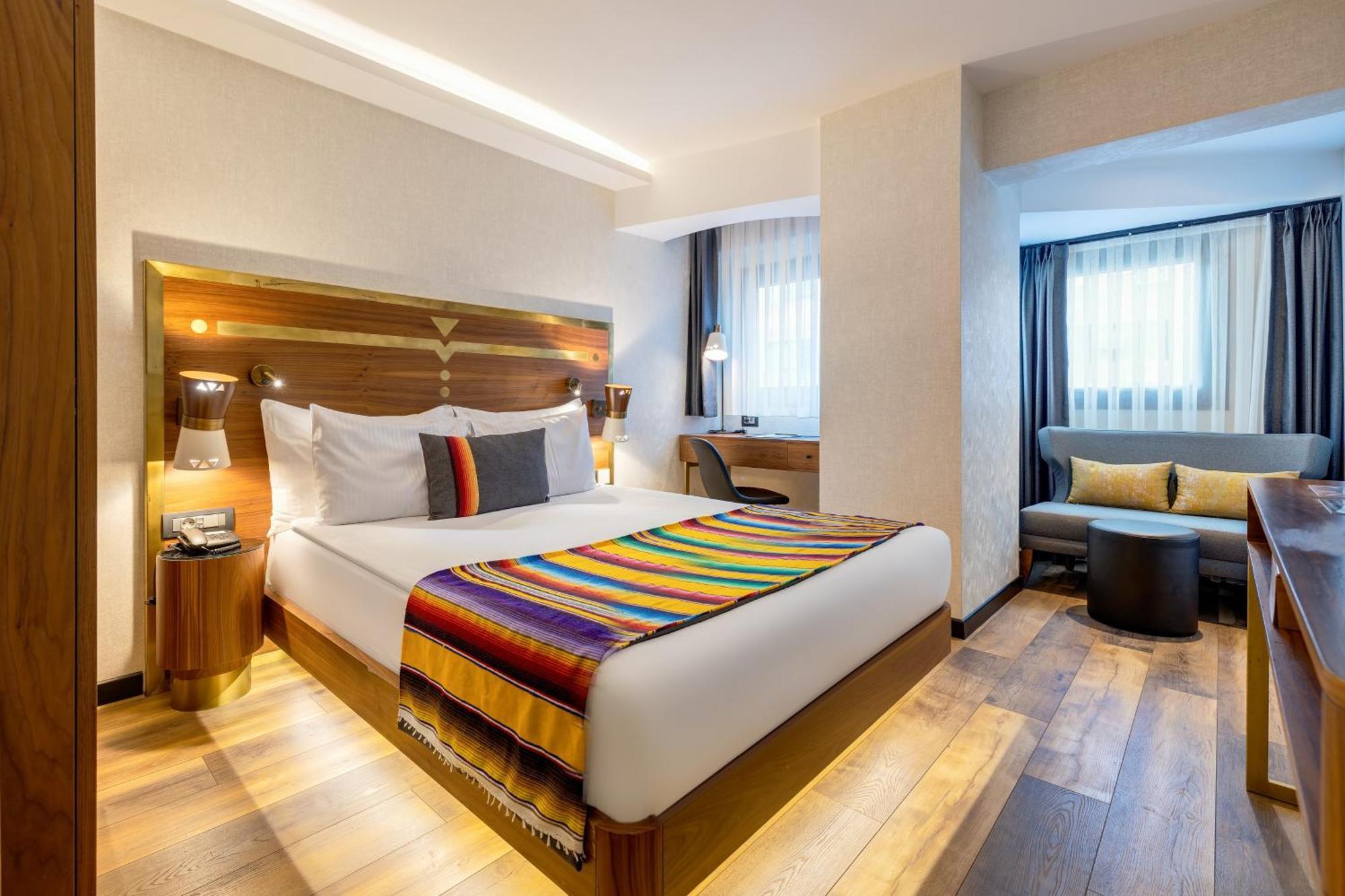 Hay Hotel Alsancak Izmir Bagian luar foto