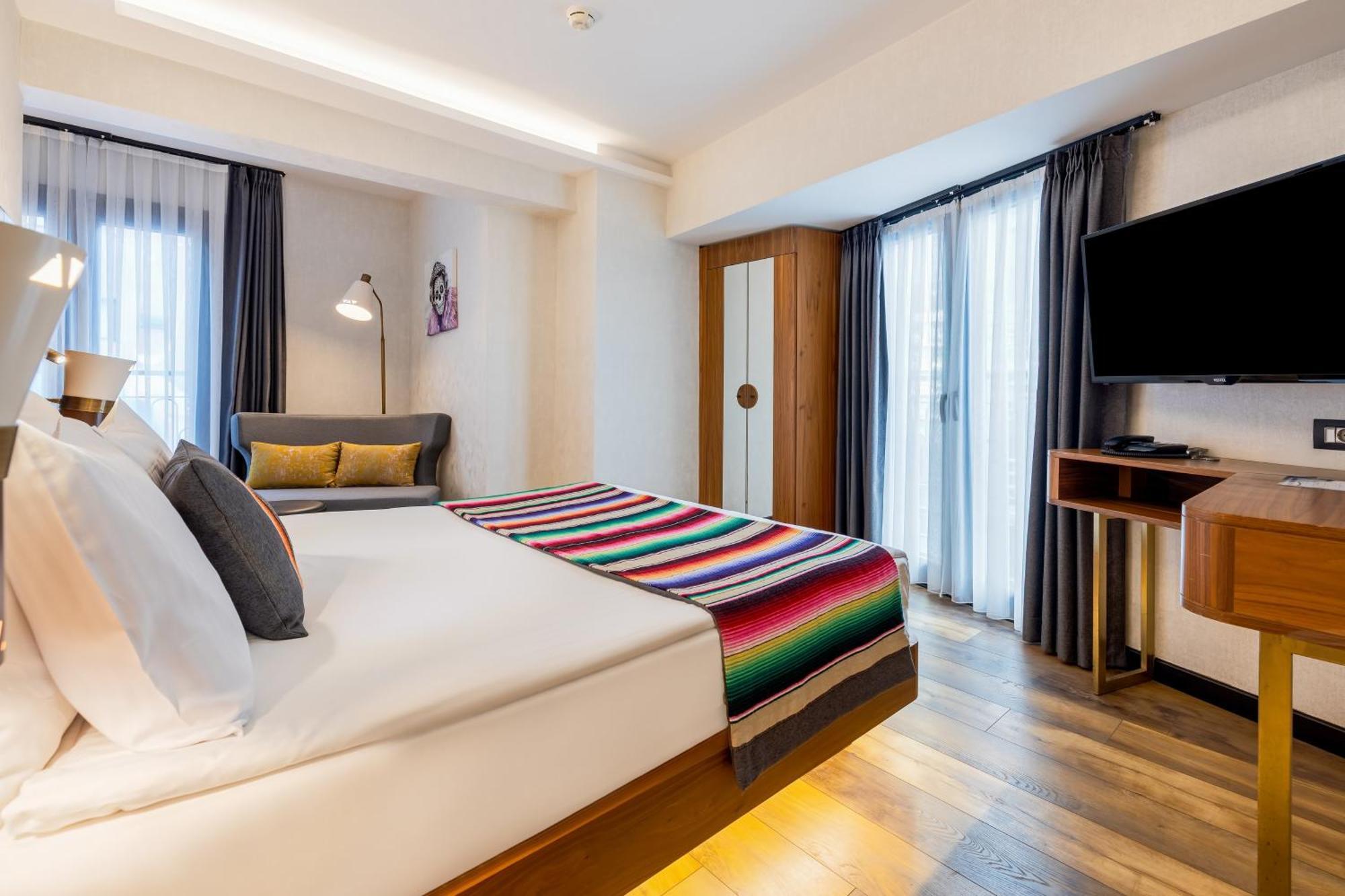 Hay Hotel Alsancak Izmir Bagian luar foto