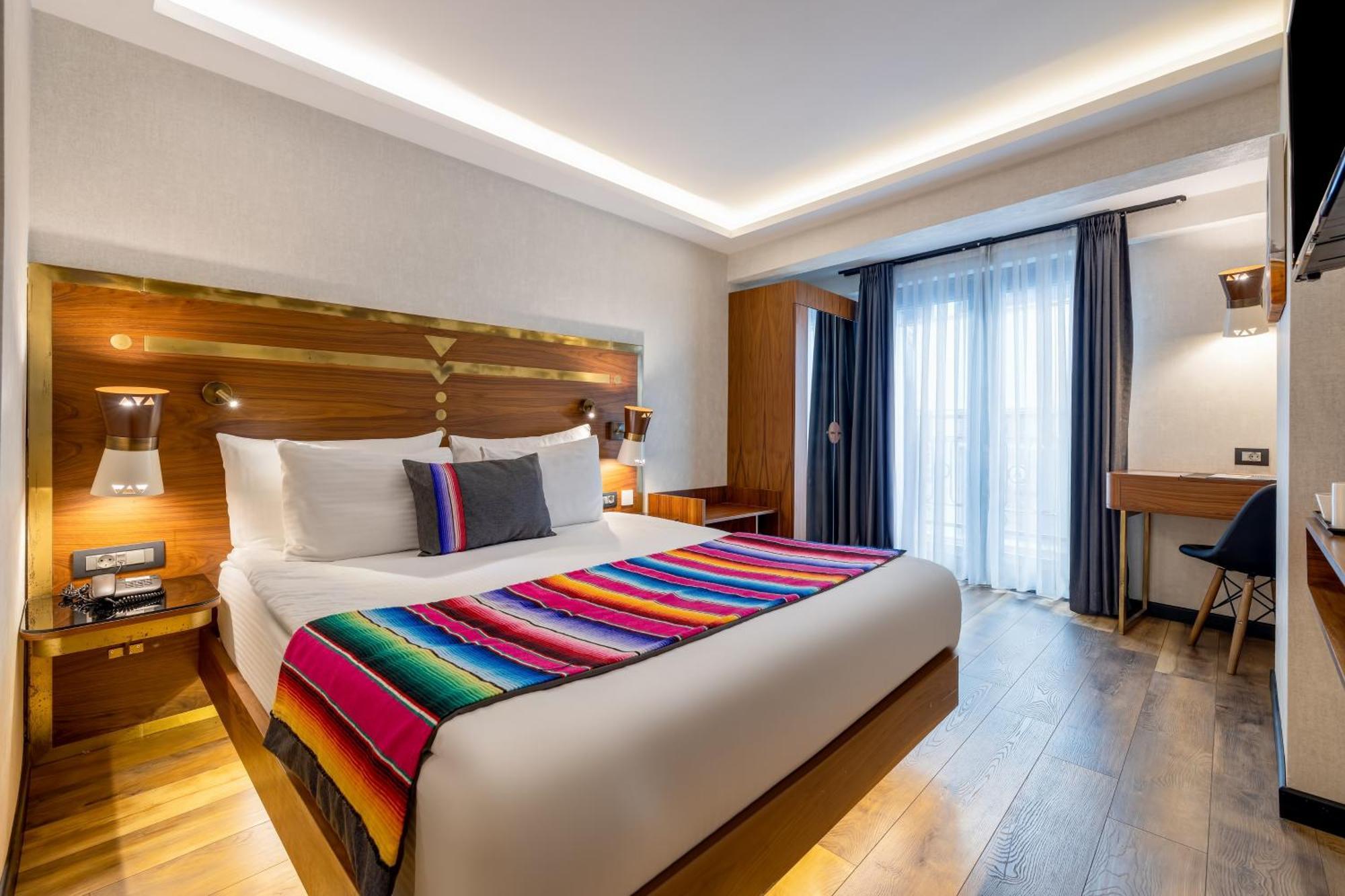 Hay Hotel Alsancak Izmir Bagian luar foto