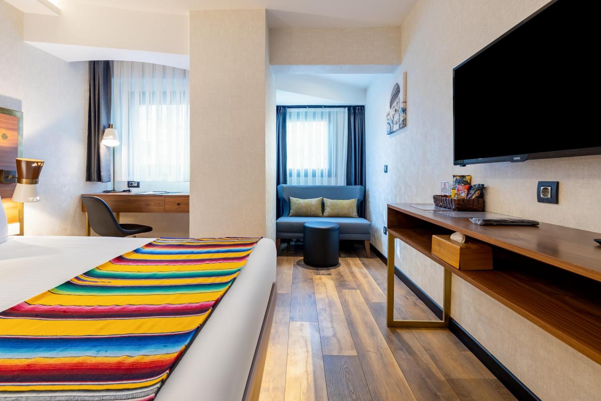 Hay Hotel Alsancak Izmir Bagian luar foto